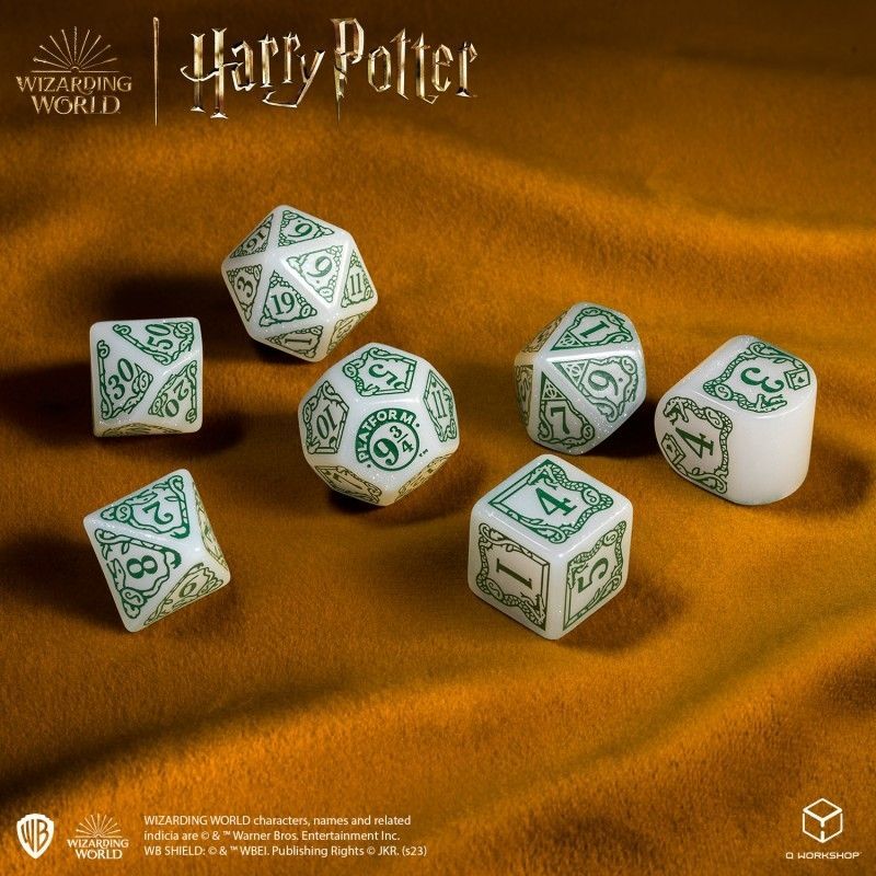 Набор кубиков Harry Potter. Slytherin Modern Dice Set - White (7)