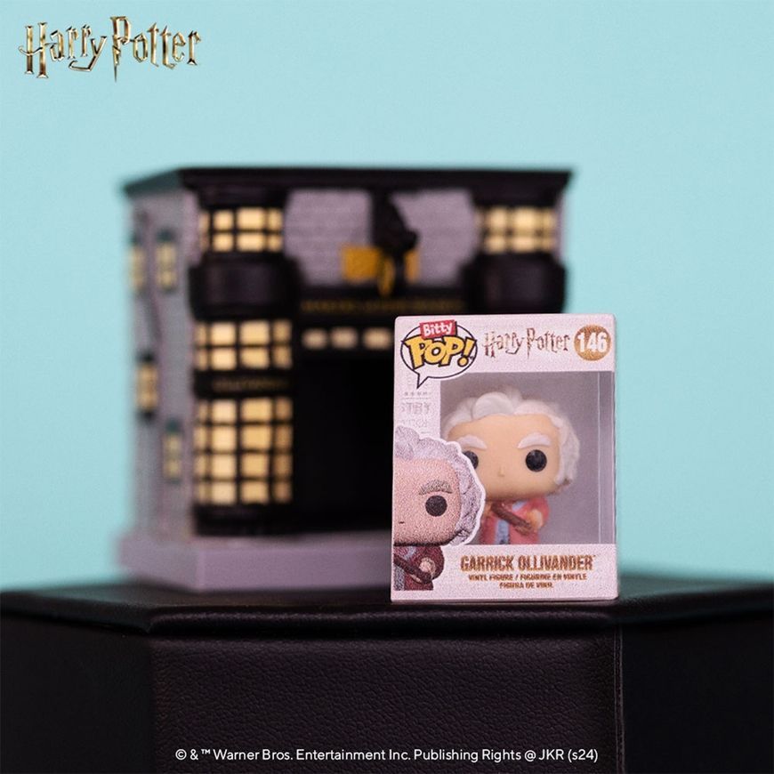 Олівандер і крамниця чарівних паличок - Bitty Pop! Towns: Garrick Ollivander and Ollivander Wand Shop