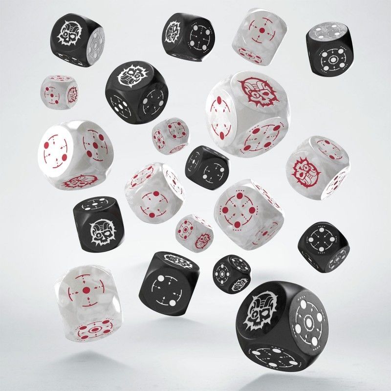 Набор кубиков Crosshairs Compact D6: Black & Pearl Dice Set