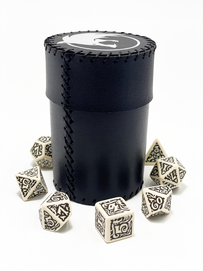 Стакан для кубиків Вовк чорний Dice Cup